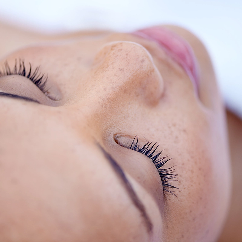 lash and brow tint